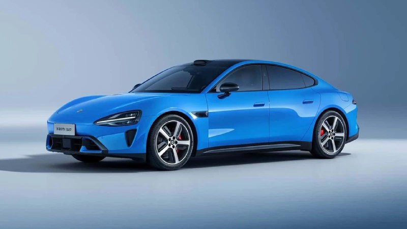 Представлен обновленный Xiaomi SU7

Все версии пол...