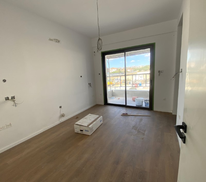 5-bed detached house with garden in Kolossi, Limassol photo 4
