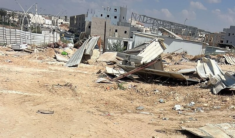 الاحتلال يهدم منزلين فلسطينيين برهط بالنقب
