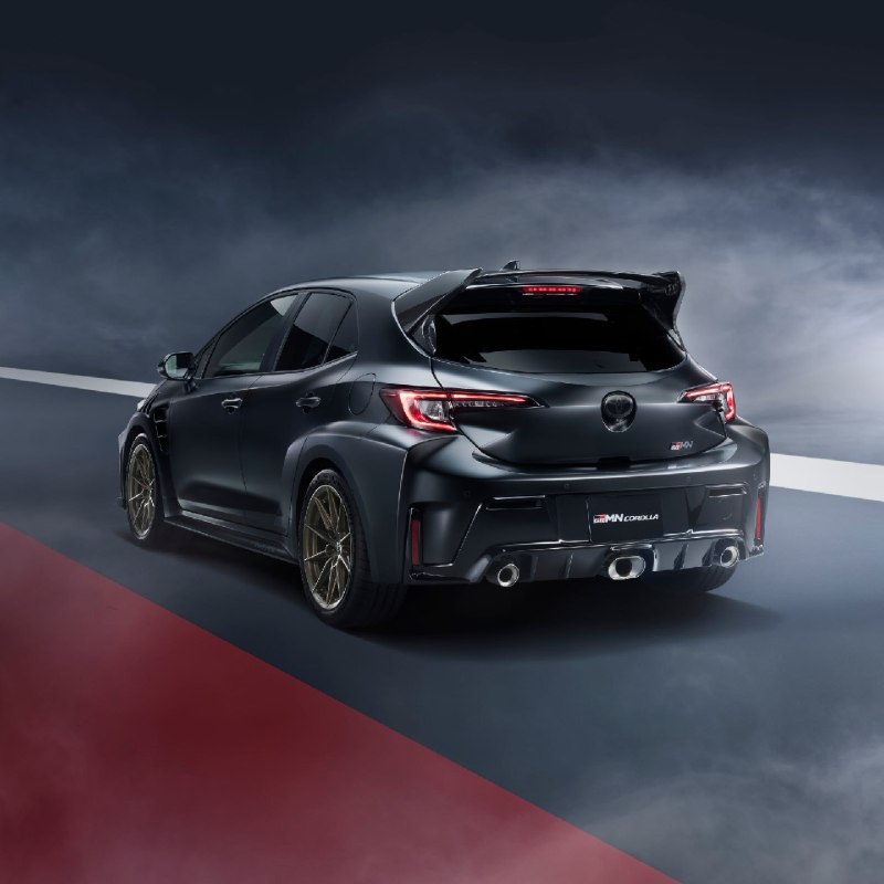 Toyota прокачала GR Corolla и показала версию GRMN — настоящая трековая тачка для фанатов механики. 5