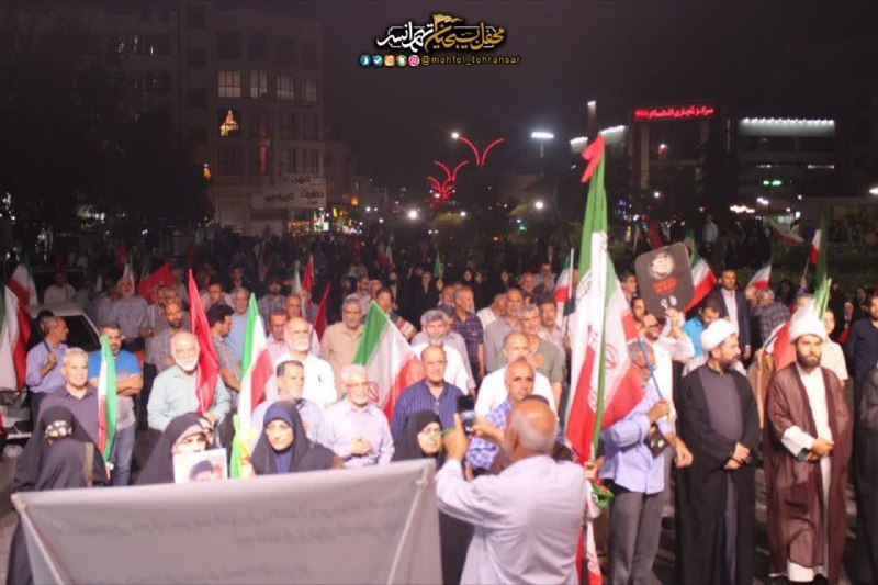 سیدمحمد حسینی: سخنرانی دکتر سیدمحمد حسینی در اجتماع مردمی میدان تهرانسر ۲۶ مرداد ۱۴۰۵https://t.me/hosseini_infoسخنرانی دکتر سیدمحمد حسی