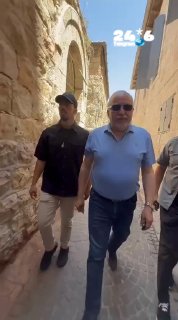 🇮🇱 אביגדור ליברמן, הותקף בקריאות גזעניות בצאתו מבית הקפה בירושלים: ״ליברמן תחזור לרוסיה הקומוניסטית״.