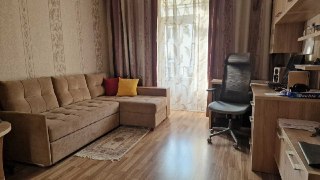 Продается квартира. Сталинка. Высокопотолочка 2/3/4