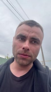 Российский военный летчик и автор телеграм-канала «Воевода вещает» Алексей Земцов совершил самоубийство, следует из видео, опубликованных в его канале. В начале он говорит, что «если вы смотрите это видео, значит меня уже нет», «я воспользовался правом пос