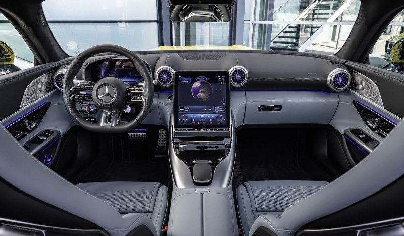 Представлен базовый Mercedes-AMG GT — 421 л.с. и 500 Нм 4