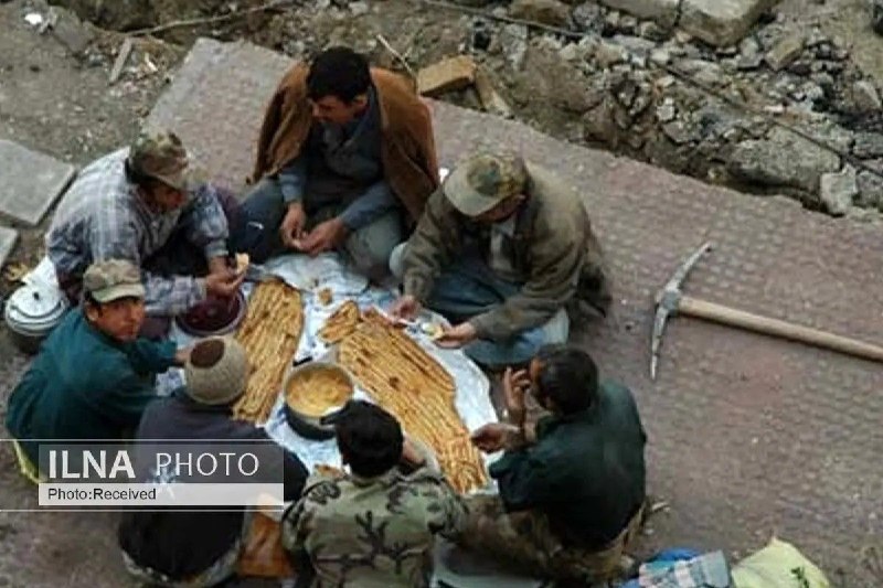 خبرگزاریکارایران"ایلنا": ایلنا گزارش میدهد؛«سبد معیشت» ۹۰ میلیون تومان شد/ دستمزد برای ده روز ماه هم کفاف نمیدهدhttps://www.ilna.ir/fa/tiny/new