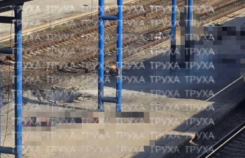 תוצאותיו של כטב"מ קמיקזה שסטה ממסלולו או התרסקות ליד רכבת בדנייפרופטרובסק. ברור שהקטר היה היעד המיועד, אבל…