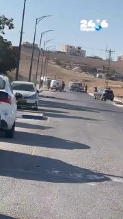 🇮🇱 בארארה, מספר אנשים נפצעו באורח קשה ובינוני כתוצאה מירי. המשטרה ירתה לעבר החשודים.
