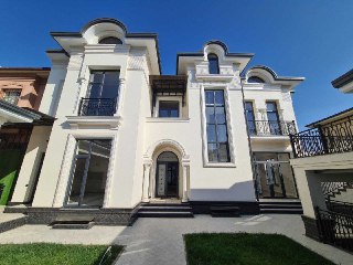 Продам ЕвроДом ул.Циолковского 4 сотки