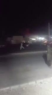 🔴 אחת התקיפות הקרקעיות של ארה"ב כוונה לאזור סביב תחנת המשטרה של אחמד ריזה בצ'באהר, שככל הנראה יהיה שטח פתו…