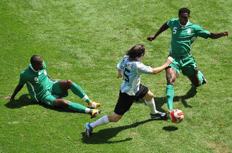 Leo Messi Lovers | آرژانتین: ۱۸ سال پیش در چنین روزی…ارژانتین با گل دی ماریا و پاس گل لیونل مسی قهرمان المپیک ۲۰۰۸ شد 🏅ادمی که همه‌افتخارات رو در همه