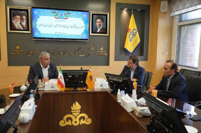 شانا: مدیریت مصرف انرژی در بخشهای مختلف توسعه یابد📍احمد زراعتکار، معاون برنامهریزی وزارت نفت بر ضرورت توسعه برنامههای مدیر