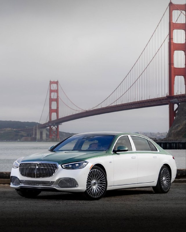 1 of 25 MAYBACH S 680 V12 BITURBO EMERALD ISLE 9