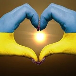 Гуманітарна допомога Київ Подяки для постачальників та фото звіт із сім'єю