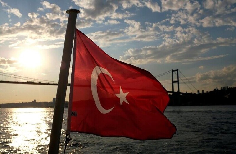 Holding a meeting of the foreign ministers of the tripartite defense agreement in Istanbul.