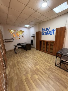 Сдается офис 30м2 ориентир памятник гагарина 3й этаж