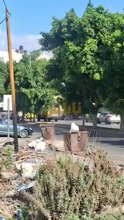 רכבי כיבוש ישראלי נעים מרחוב יפו לכיוון מחסום דיר שרף