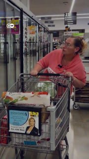 Income crisis in America from the point of view of a Trump supporter The cost of living crisis in America has made it difficult for many families to buy food. Crystal Pepe continues to support Trump despite her family's food allowance being cut in half.