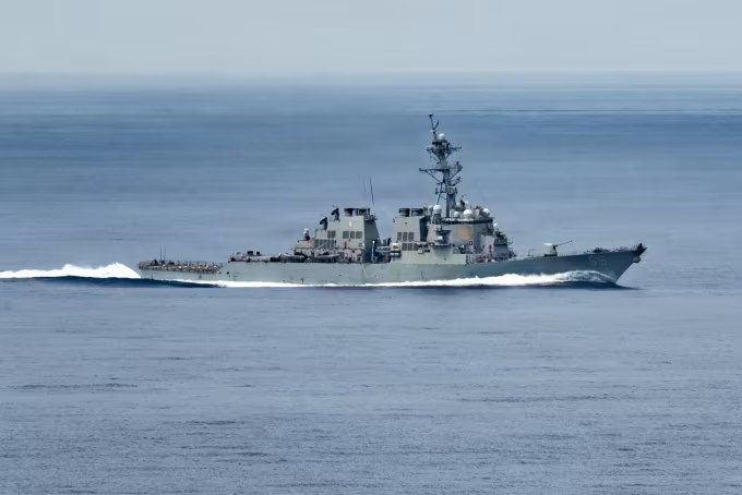 ️🇺🇸 CNN: המשחתת של הצי האמריקני USS Benfold איבדה חשמל במשך ארבעה ימים בחודש שעבר בים סין הדרומי עקב כשל…