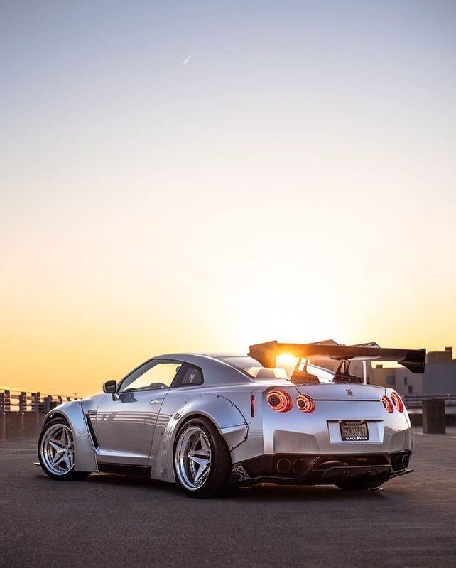 Nissan GTR 5