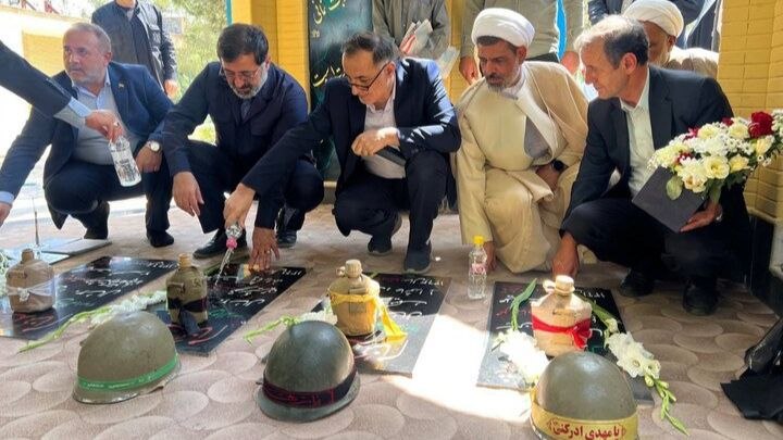 اخبار قم: رئیس بنیاد شهید و امور ایثارگران به قم سفر کرد🔹معاون رئیسجمهور و رئیس بنیاد شهید و امور ایثارگران در ادامه برنامه سفرها