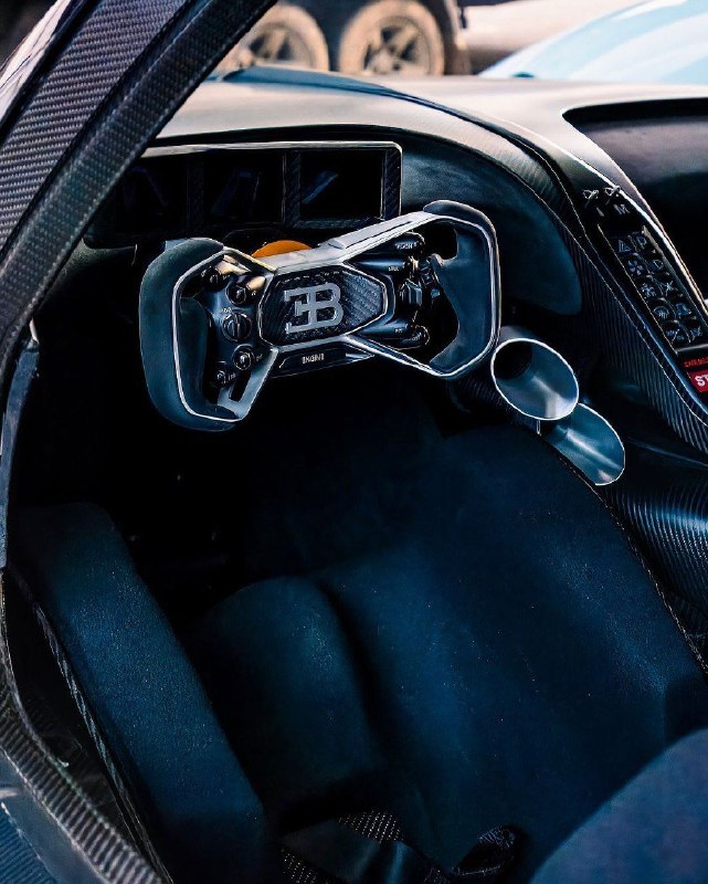 Bugatti Bolide 6