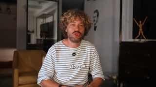 Туапсе и Пермь: зона отчуждения распространяется?Экокатастрофа в Туапсе замалчивается, бомбоубежищ нет, местные спят в ванных и прячутся в подвалах. Тем временем в Перми после атаки дронов поднялся «гриб» из дыма. Я решил показать, как выглядит самая горяч