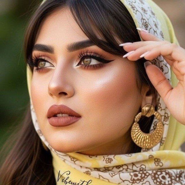 🌿 ❤ دلــدادگـان‌ٖؒ ❤🌿: ازم‌پرسیدچطوری‌وقتی‌کنارت‌نیستاین‌قدردوسش‌داری؟! گفتموقتی‌ریشه‌یه‌رابطه‌محکم‌باشهفاصله‌مهم‌نیست...═══‌‌‌‌♥️ℒℴνℯ♥️═══ ‎‌‌