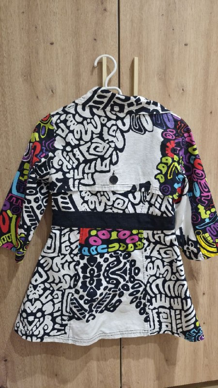 Стильный укороченный тренч. Размер s-m. — фото 1