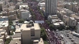 תצוגות אוויריות של ההלוויה ההיסטורית בטהרן