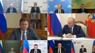 "С сегодняшнего дня вступил в силу полный запрет на экспорт дизельного топлива и авиакеросина"Владимир Путин заслушивает доклад зампредседателя правительства РФ Александра Новака. Главное:— В июле наращиваем производство за счёт нефтепродуктов более низког