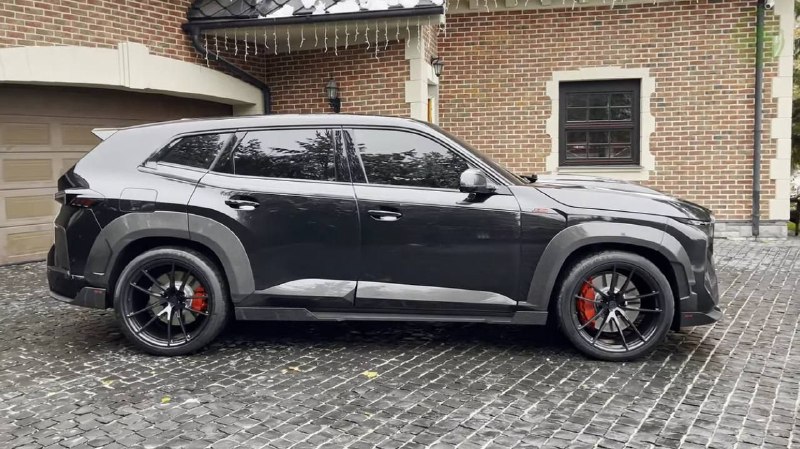 Представлен BMW XM от ателье Renegade Design 5
