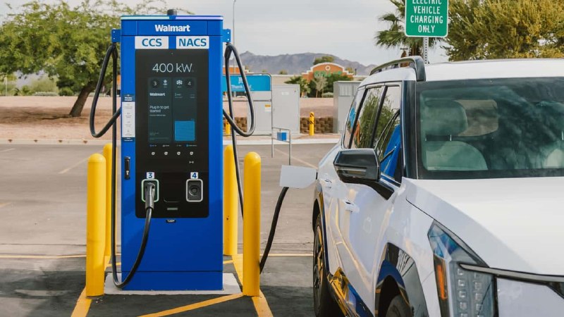 🚗⚡ Время зарядки в США — теперь уже почти 600 станций от Walmart!Вышл