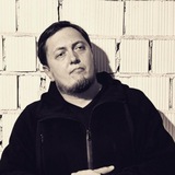 Автор Максим Козлов