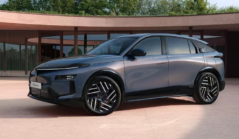 Lancia возрождает Gamma: представлен новый купе-кроссоверLancia раскрыла внешнос