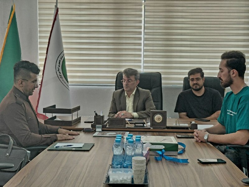 آکادمی ووشو قهرمان مریم هاشمی: 🔺 نشست اعضای سبک فن زی چوان با مسئولین هیأت ووشو استان کرمانشاه برگزار شد🔹 به گزارش روابط عمومی هیأت ووشو استان کرمانشاه