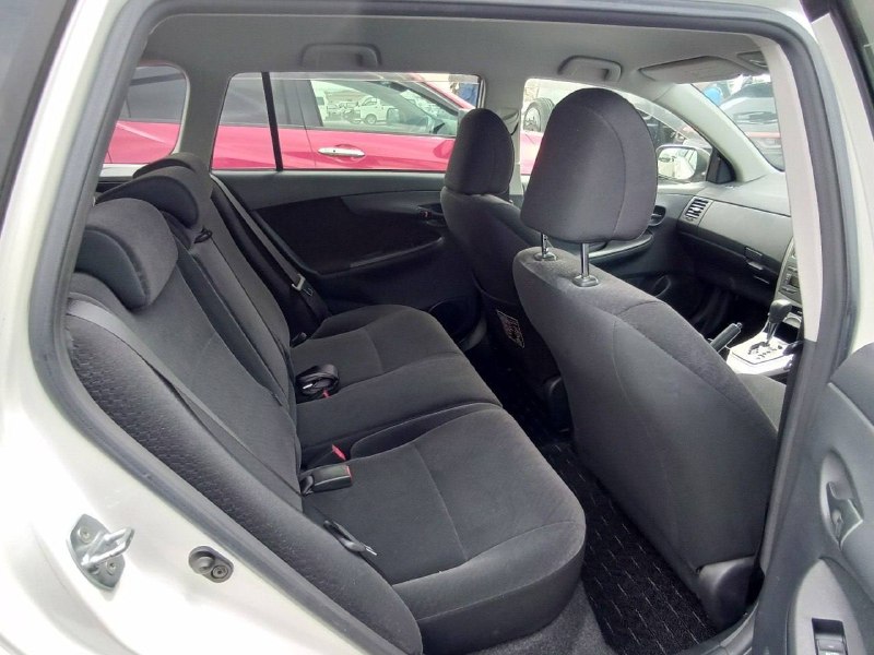 Toyota Corolla Fielder 2012 фото 7