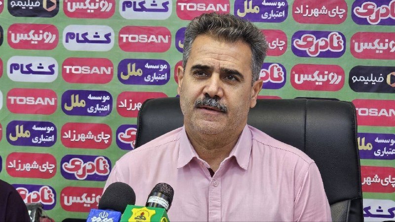 Seyyed Siros Pourmosoi became the head coach of Sanatneft Abadan The spokesperson of Sanatneft Cultural and Sports Institute of Abadan announced the selection of Siros Pourmusoi as the new head coach of the Sanatneft football team.