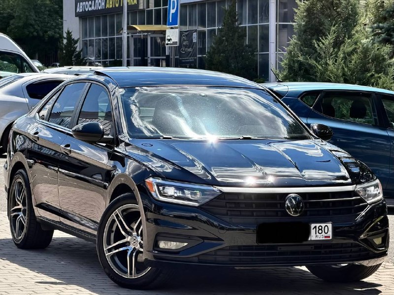 Продам volkswagen jetta
Цена - 1.685.000₽
Год - 2019
Кпп - автомат ( asin )
Тел. - +79496799814
Либо - +79493902663
Пробег - 114.000
Всем доброго времени суток, хочу представить вам экземпляр volkswagen jetta в комплектации ( se ) в идеальнейшем состоянии ( вся безопасность родная ) в ней есть абсолютно всё для комфортного вождения: подогоревы сидений и зеркал, бесключевой доступ, старт-стоп, панорамная крыша, камера заднего вида с предупреждением о столкновении, датчик мёртвых зон в зеркалах, большой штатный сенсорный монитор со всеми современными плюшками, кожаный салон, диски r-18 с новой летней резиной, датчик света и дождя, круиз-контроль с дистроником, датчик шин, мульти руль, двухзонный климат-контроль, и многое другое. Состояние авто на фото говорит само за себя, можете приехать и убедиться лично, в таком состоянии их практически не осталось. Авто местное, затонирована в круг и покрыта керамикой. Связь не всегда хорошая, на этих же номерах
📲 Tg: @vladimir_23_23_23
📞 Звоните: +7(949)6799814 - фотография - 2