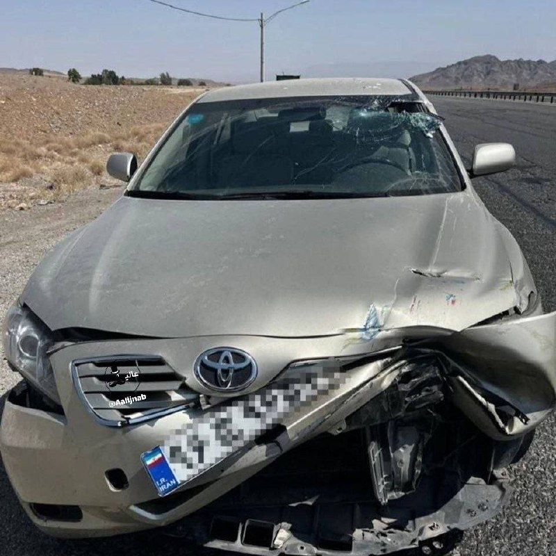 اخبار فوری تهران🔖: تصادف شدید علیرضا افتخاری در جاده اصفهان ـ تهراندر پی تصادف خودروی علیرضا افتخاری خواننده معروف با یک کامیون، سر این خوا