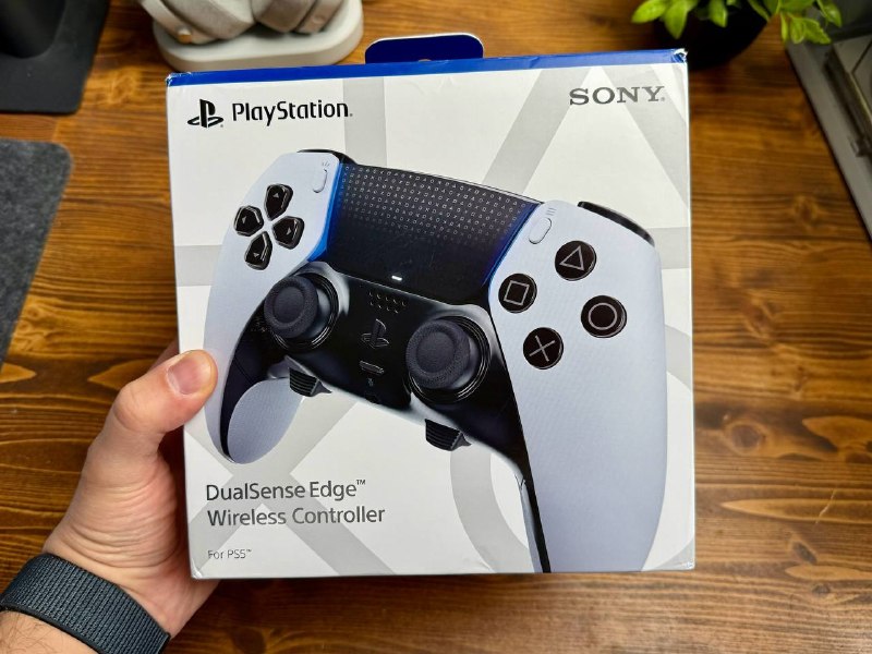 Продам PS5 DealSense Edge