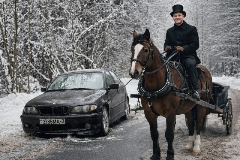 Владелец BMW обратился к ИИ-умельцам за эффектной аватаркой с машиной — но что то пошло не так... 7