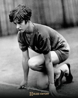 A runner named Betty Robinson was in a plane crash and was wrongly declared dead. She spent 7 weeks in a coma and 2 years learning to walk normally, and 5 years later won gold at the Olympics.📚 Buzz History