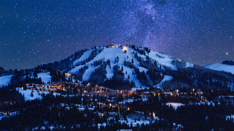 Movies, mountains, and magicDeer Valley at dusk, Park City, Utah (© Adventure_Photo/Getty Images)