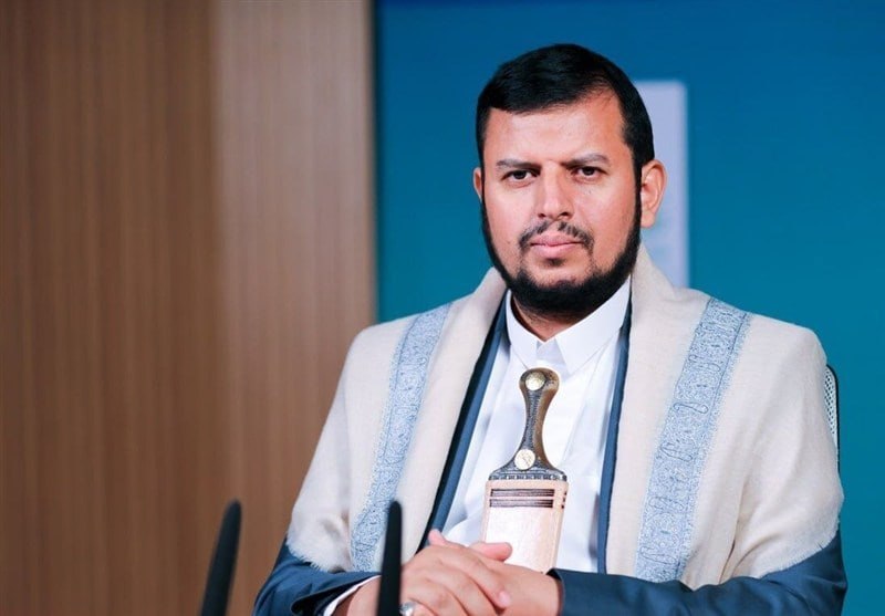 خبرگزاری مهر: الحوثی: باید از تمامی اشکال وابستگی به صهیونیسم خلاص شویمرهبر جنبش انصارالله یمن:🔺ما به عنوان امت اسلامی، بیش از هر زمان