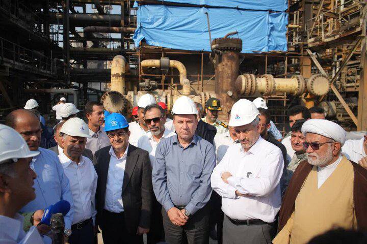ایسنا ✔: وزیر اقتصاد: هیچ مانعی برای تأمین مالی بازسازی پارس جنوبی پذیرفتنی نیست🔹هرگونه مانع و بروکراسی در این زمینه باید برای رف