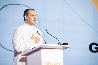 "Заявление МОК о том, что нельзя вводить санкции против спортсменов из Израиля и США, — это пик цинизма и откровенных двойных стандартов"Умар Кремлёв высказался о словах 9-го президента Международного олимпийского комитета Томаса Баха.Помимо того, глава IB