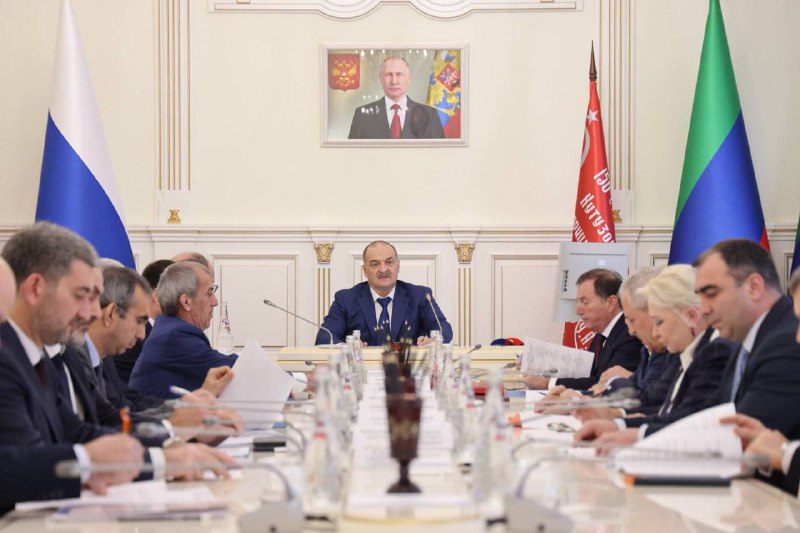 Сергей Меликов поручил разобраться в срыве строительства ФАПа в селе Буршаг фото