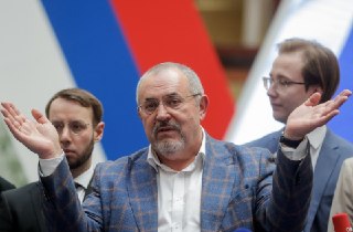 Борис Надеждин объявил о прекращении избирательной кампанииПо словам политика, из-за признания его «иноагентом» и штрафа за «экстремизм» он лишился возможности участвовать в выборах. Надеждин подчеркнул, что не будет сдавать подписи в избирком, переведет с