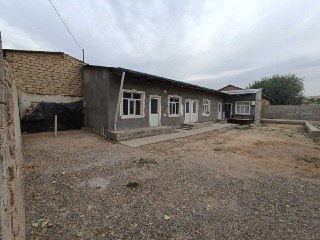 Yangi hayot tumani.Binokorga yaqin Xovli uy- joy sotiladi.4 sotix.